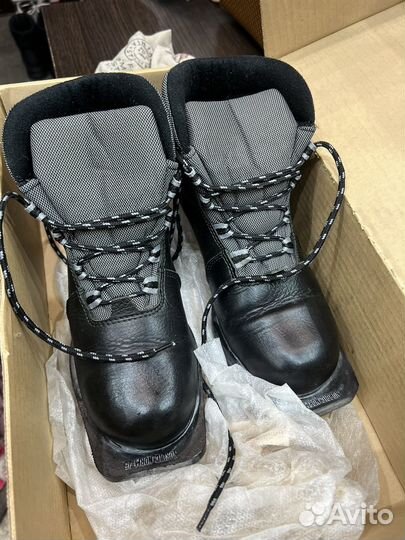 Лыжные ботинки motor