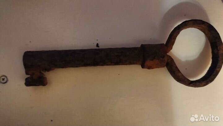 Игрушка ключ