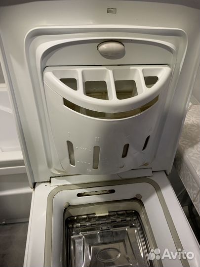 Стиральная машина с вертикальной загрузкой