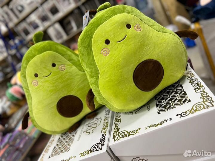 Игрушка,плед,подушка