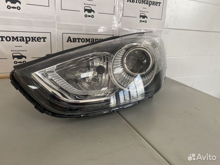 Левая фара Hyundai ix35 10-13
