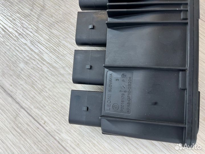 Блок питания BMW X7 G07 G30 2020 12638638551