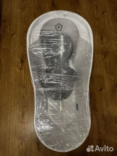 Ванночка для купания с горкой