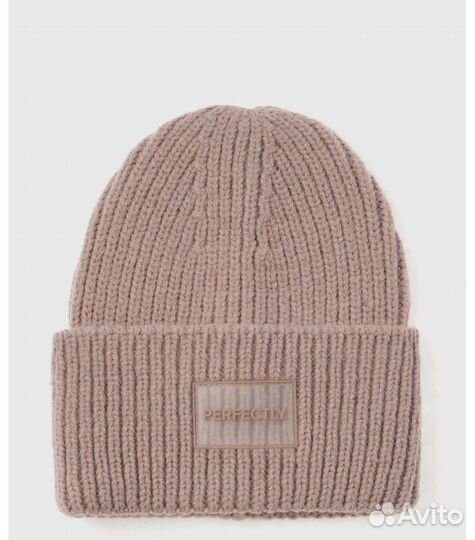 Новая шапка фирма ostin