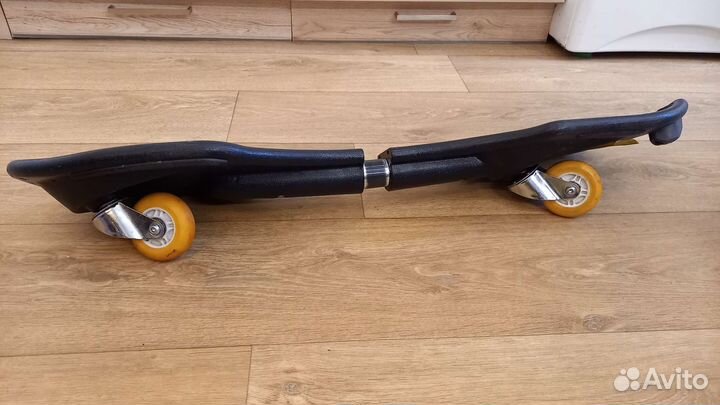 Роллерсерф (роллерборд), наколенники