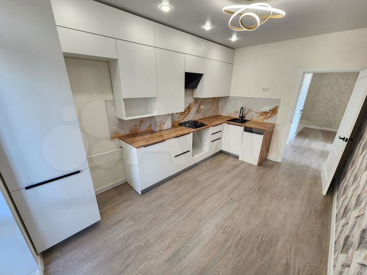 2-к. квартира, 58 м², 8/9 эт.