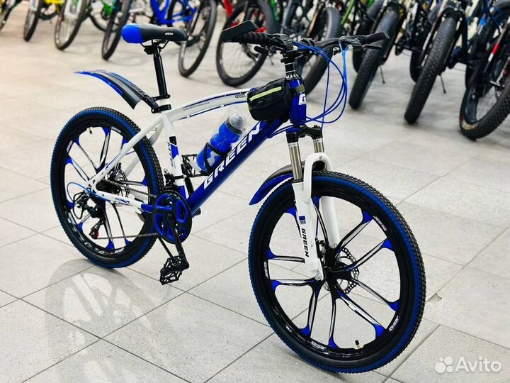 Велосипед на литых дисках 24R 2023г (бело-синий)