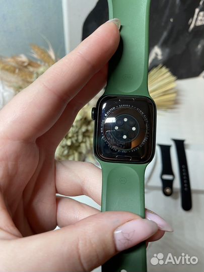 Продам Apple Watch