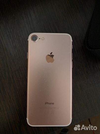 Телефон iPhone 7 32gb