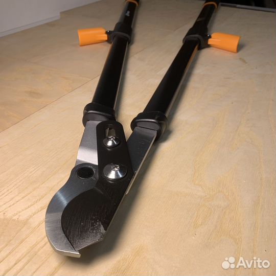 Сучкорез телескопический, провренный. Карбон