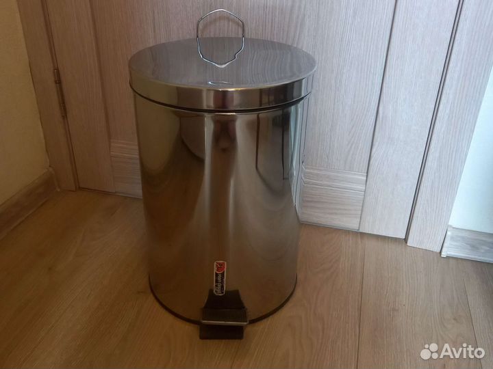 Мусорное ведро