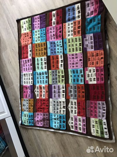 Плед вязаный на кровать