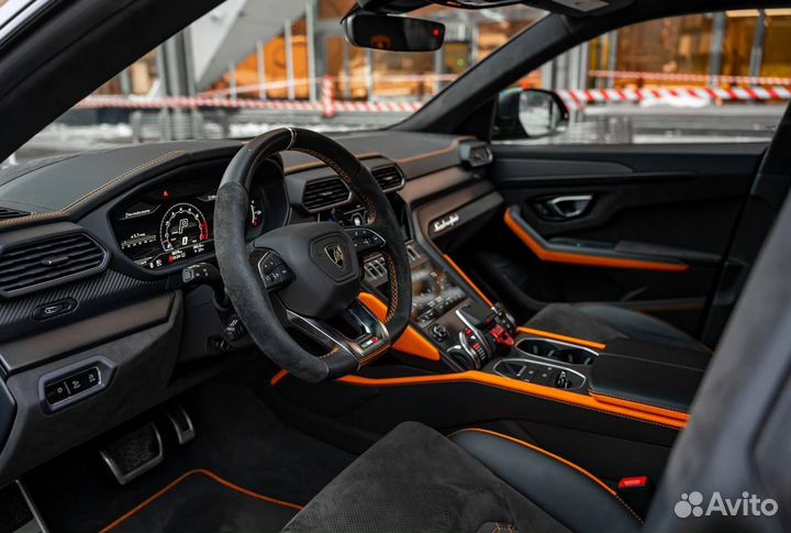 Аренда Lamborghini Urus