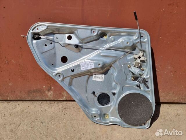 Стеклоподемник задний левый Пассат Б-5+