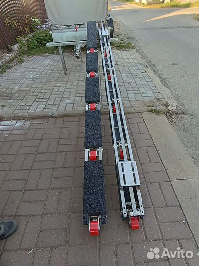 Роликовые ложементы для лодочного прицепа мзса