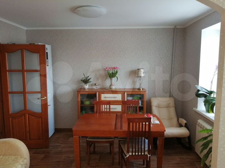 4-к. квартира, 78 м², 4/5 эт.