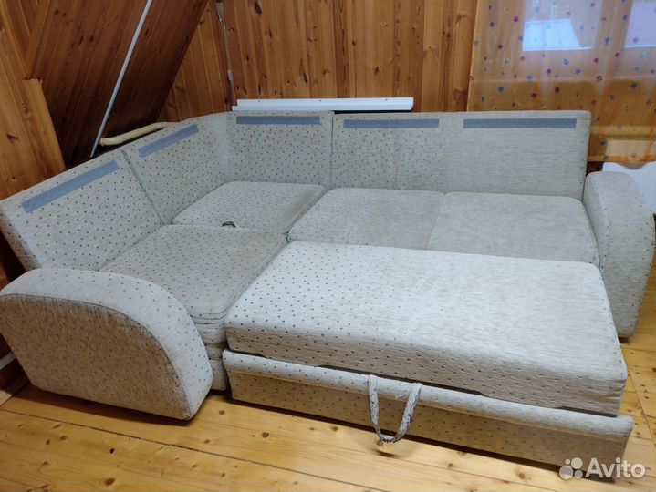 Угловой диван бу