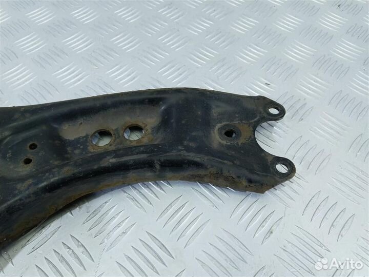 Рычаг передний правый Volkswagen Passat CC 1K0407