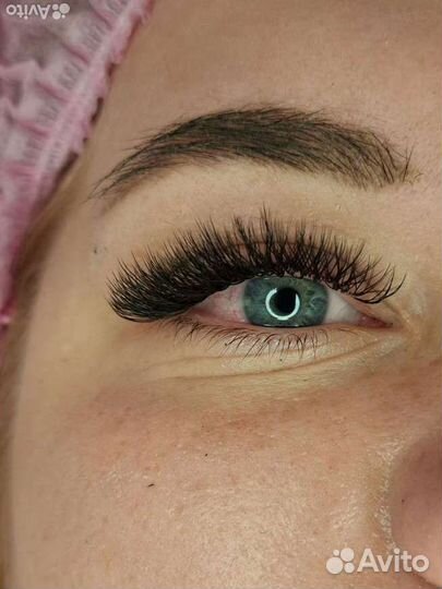 Наращивание ресниц Оформление бровей