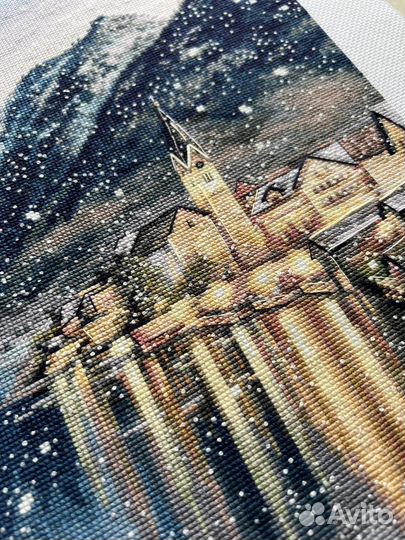 Картина вышитая крестом ручная работа