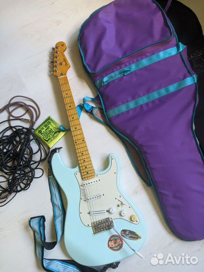 Электрогитара Fender stratocaster