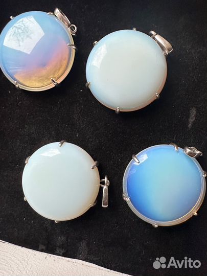 Подвеска с лунным камнем