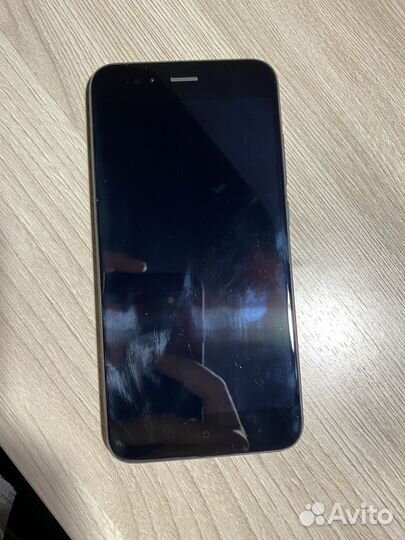 Телефон Xiaomi A1