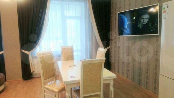 3-к. квартира, 120 м², 3/6 эт.