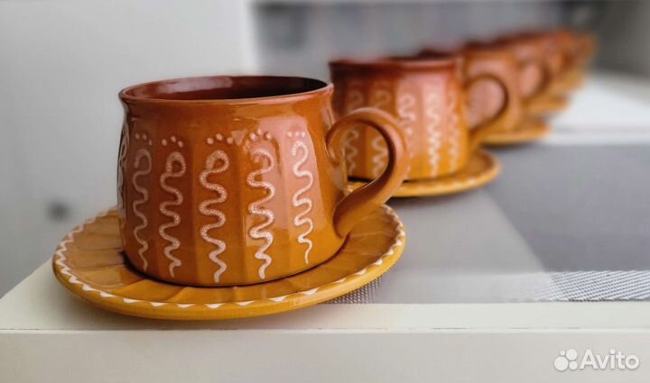 Набор столовой посуды. Чайный сервиз глиняный