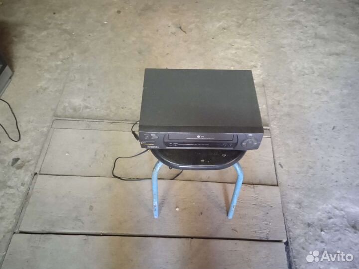 Видео магнитофон