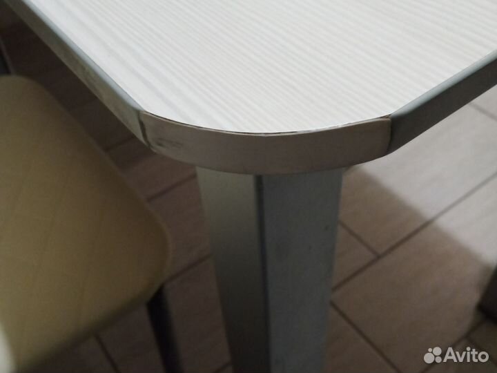 Кухонный стол бу