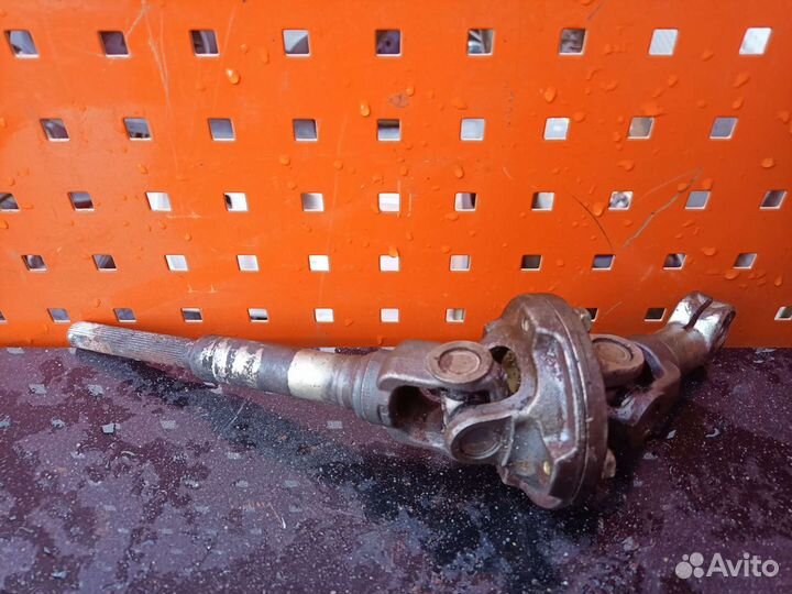 Рулевой вал Toyota tundra