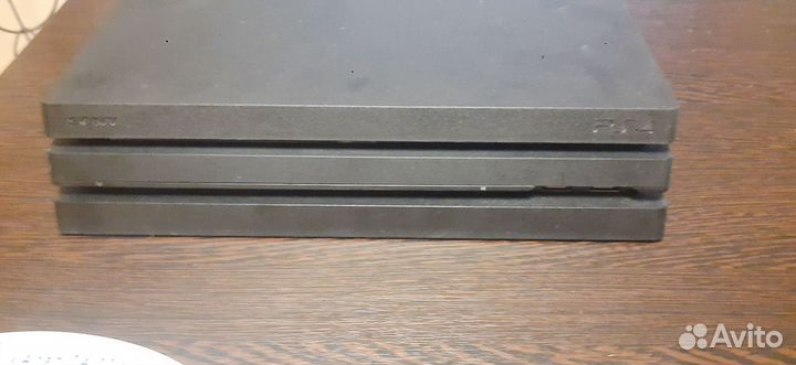Продам ps4 pro