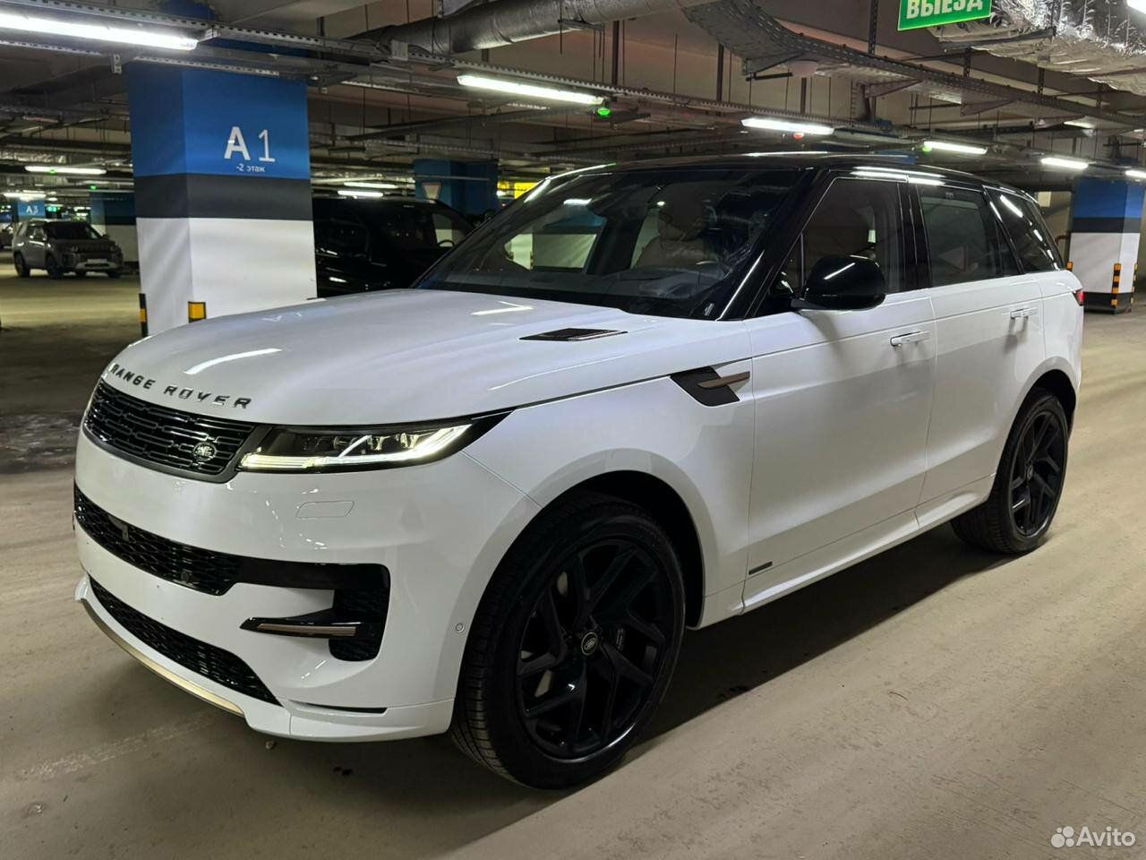 Land Rover Range Rover 3.0 AT, 2026