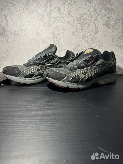 Кроссовки asics gel-trabuco