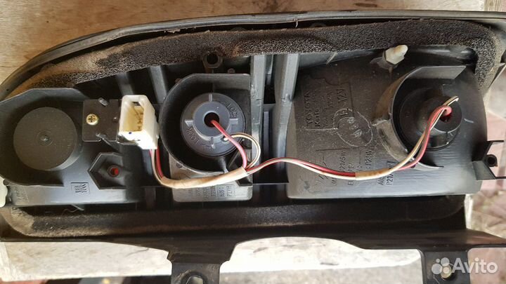 Задние фонари land cruiser prado 90