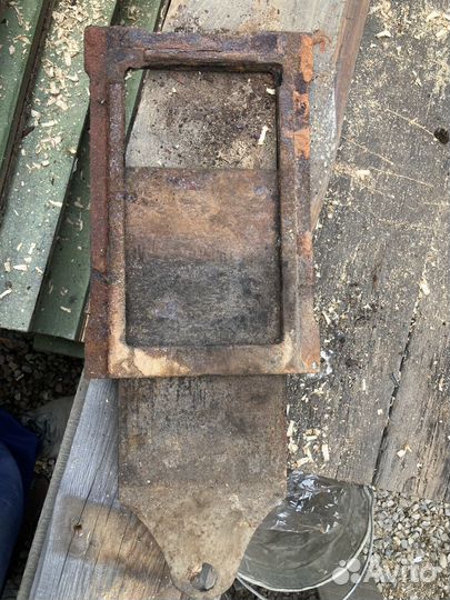 Дверца, задвижка для печи