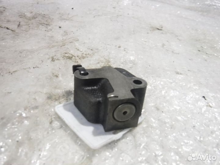 Натяжитель цепи грм Ниссан