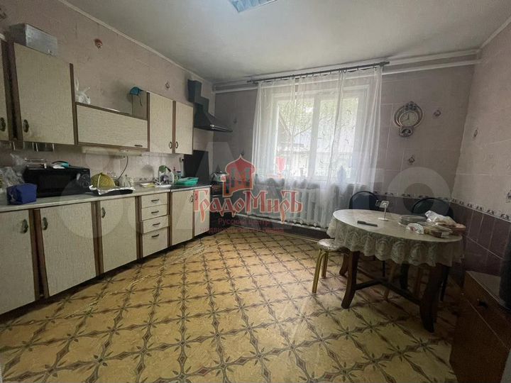 Дом 250 м² на участке 20 сот.