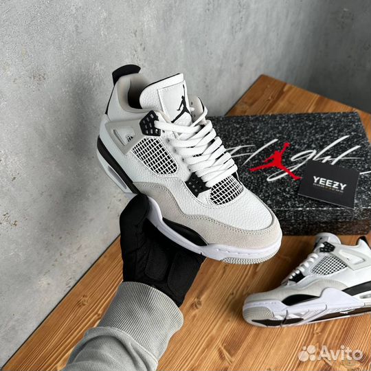 Кроссовки Nike Air Jordan 4 «Military Black»