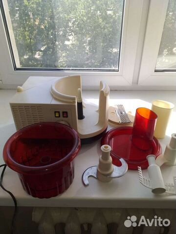 Кухонный комбайн (универсальный) на запчасти