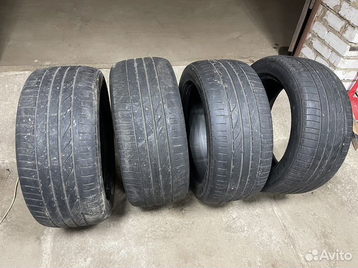 Bridgestone Desert Dueler 255/50 R19