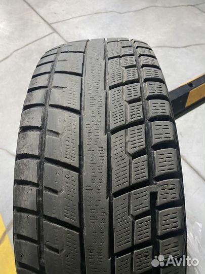 Yokohama Ice Guard G075 235/65 R17