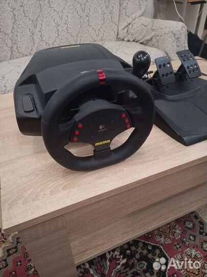 Logitech momo racing