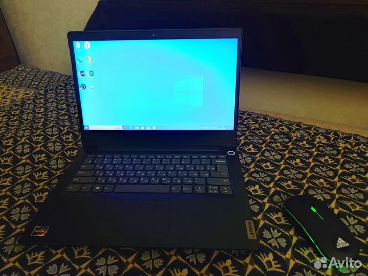 Лютый ноутбук lenovo