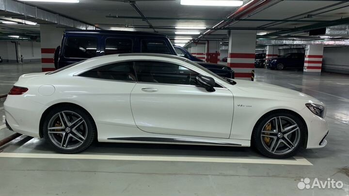 Комлект зимних колес Pirelli с дисками r20 amg