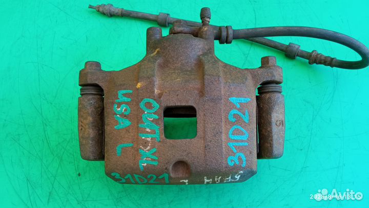 Суппорт передний левый для Mitsubishi Outlander XL