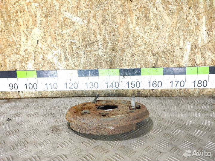 Щит опорный Ford Focus 2005-2008