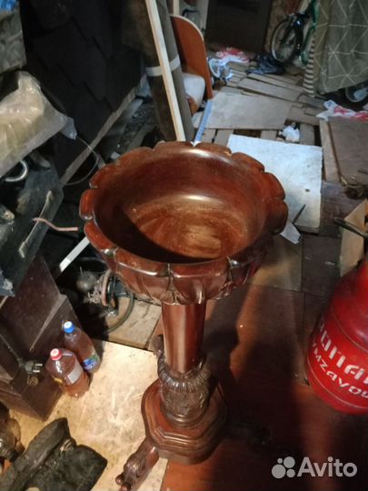 Цветочница деревянная