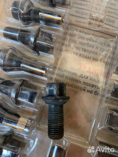 Болты колесные mercedes x156